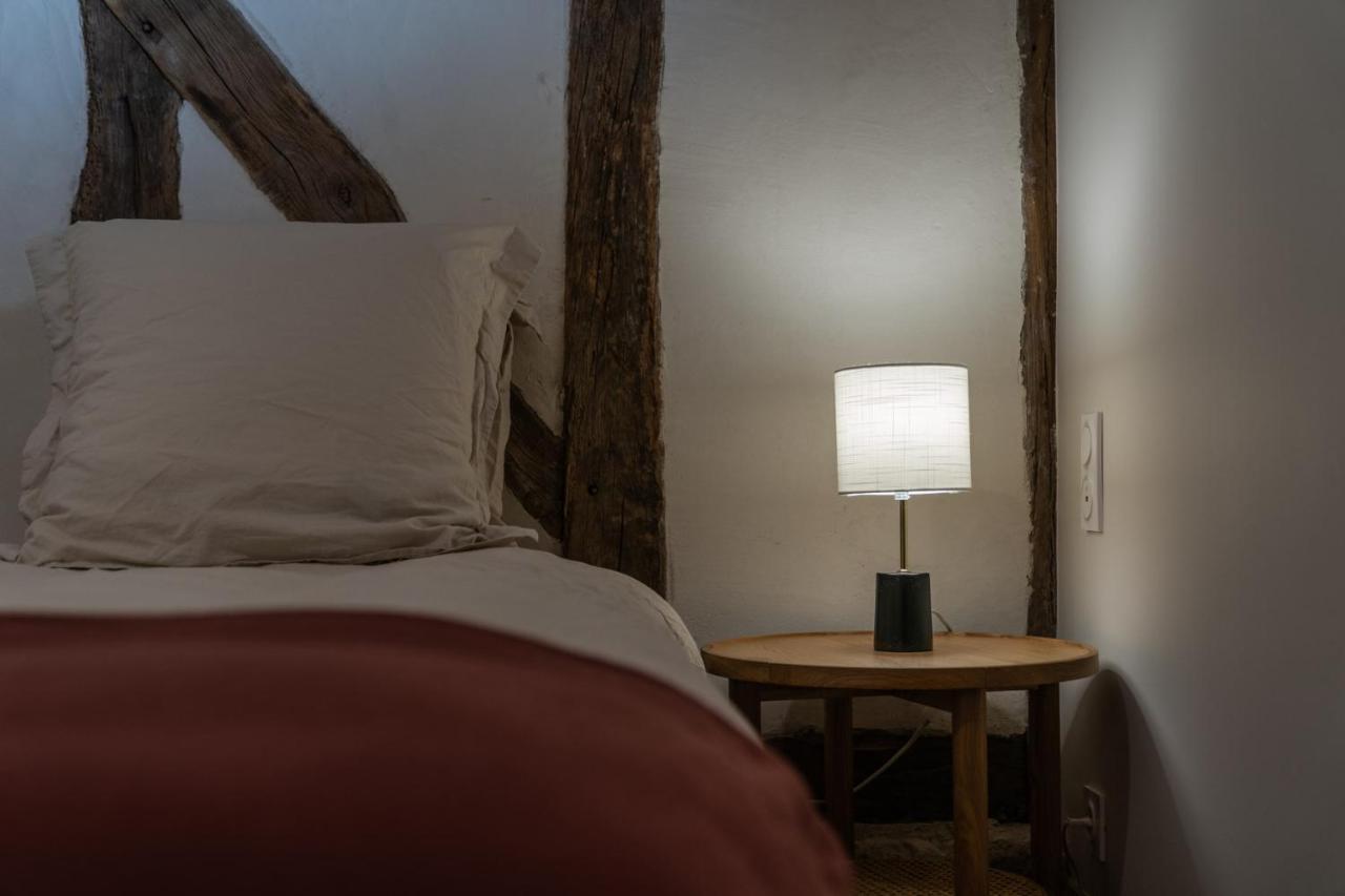 La Grange De Leonie, Chambres D'Hotes Avec Piscine Et Spa Mery-sur-Cher Экстерьер фото