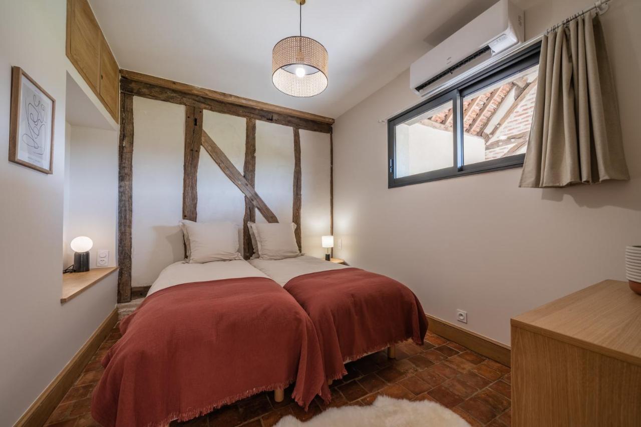 La Grange De Leonie, Chambres D'Hotes Avec Piscine Et Spa Mery-sur-Cher Экстерьер фото