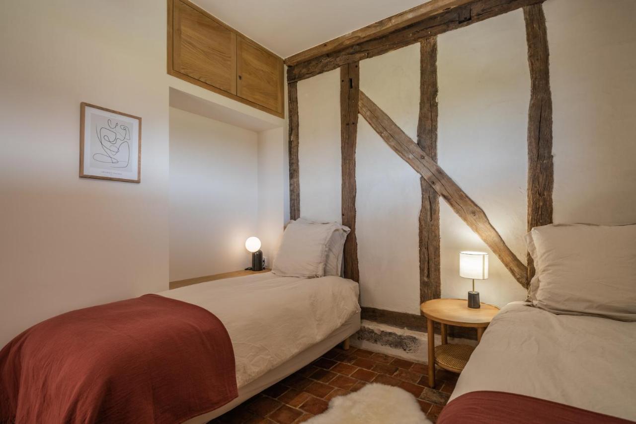 La Grange De Leonie, Chambres D'Hotes Avec Piscine Et Spa Mery-sur-Cher Экстерьер фото