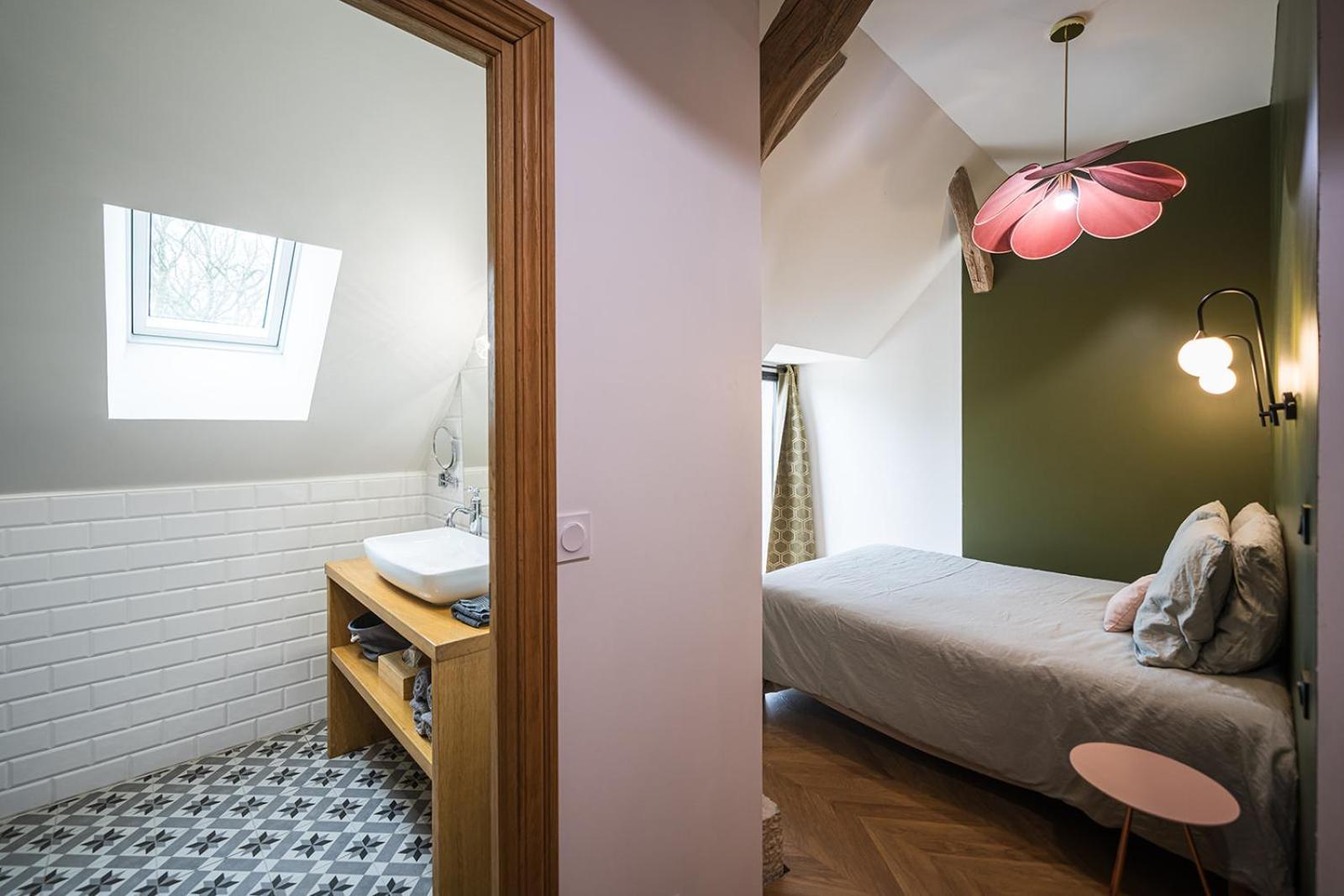 La Grange De Leonie, Chambres D'Hotes Avec Piscine Et Spa Mery-sur-Cher Экстерьер фото